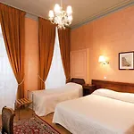 Hotel Du Palais Bourbon