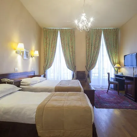 Du Palais Bourbon 3* Parigi