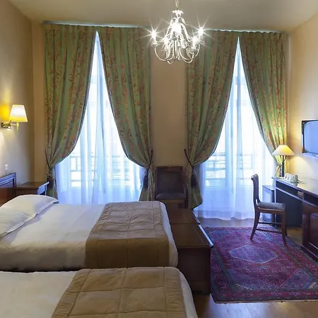 Du Palais Bourbon Parigi