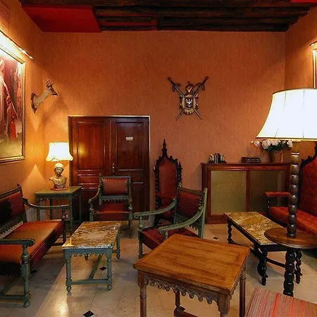 Hotel Du Palais Bourbon Parigi