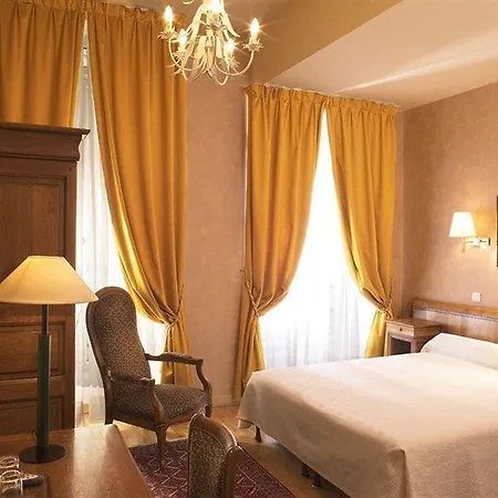 Du Palais Bourbon Hotel Parigi