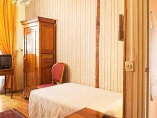Hotel Du Palais Bourbon 3*