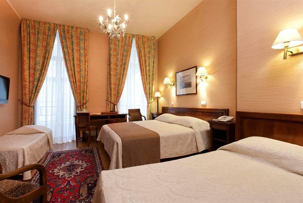 Du Palais Bourbon 3* Paris