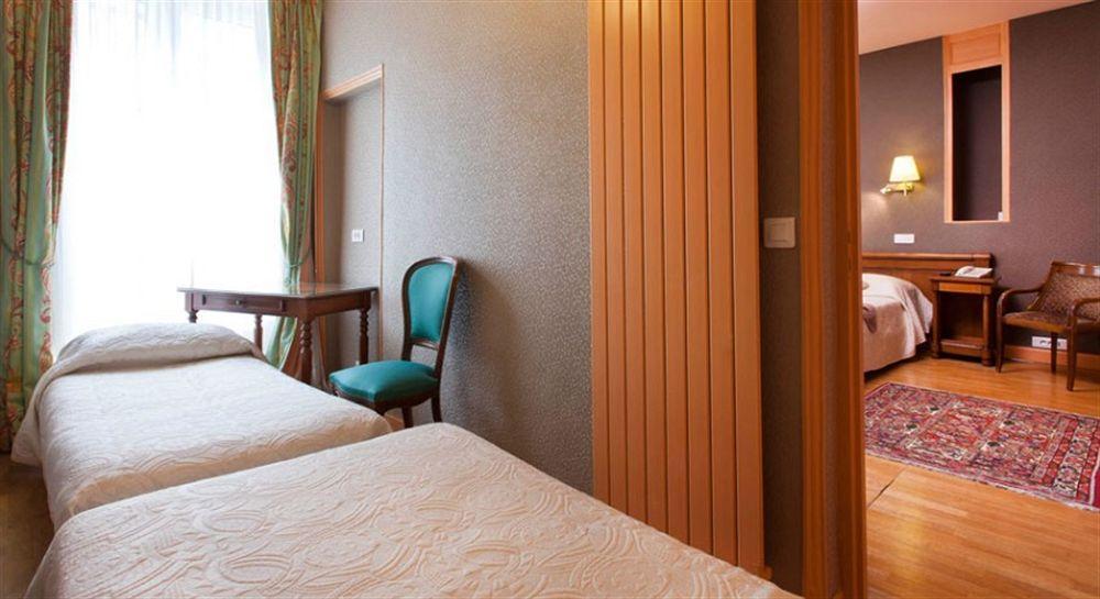 Hotel Du Palais Bourbon