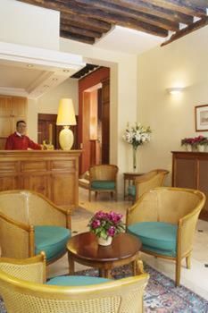 Du Palais Bourbon Hotel