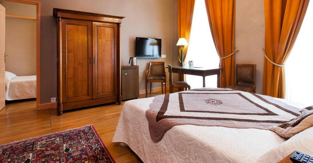 Du Palais Bourbon Hotel Paris