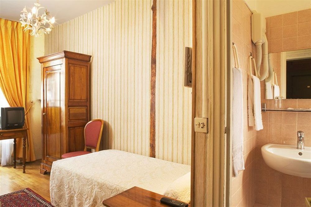 Du Palais Bourbon Hotel Parigi